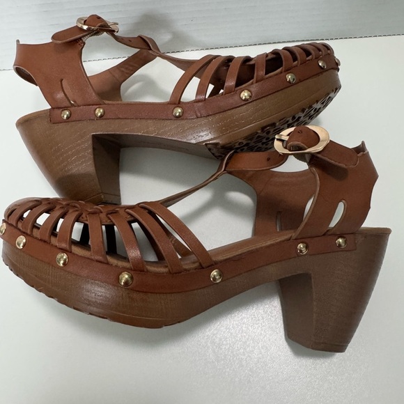 Baretraps Sanata platform sandal size 6 1/2 - Picture 6 of 13